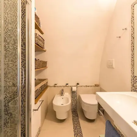 Traditional In Old * Bari